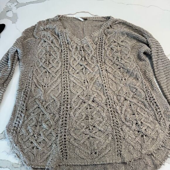 Women's Cable Knit Sweater - Beige - Picture 1 of 7